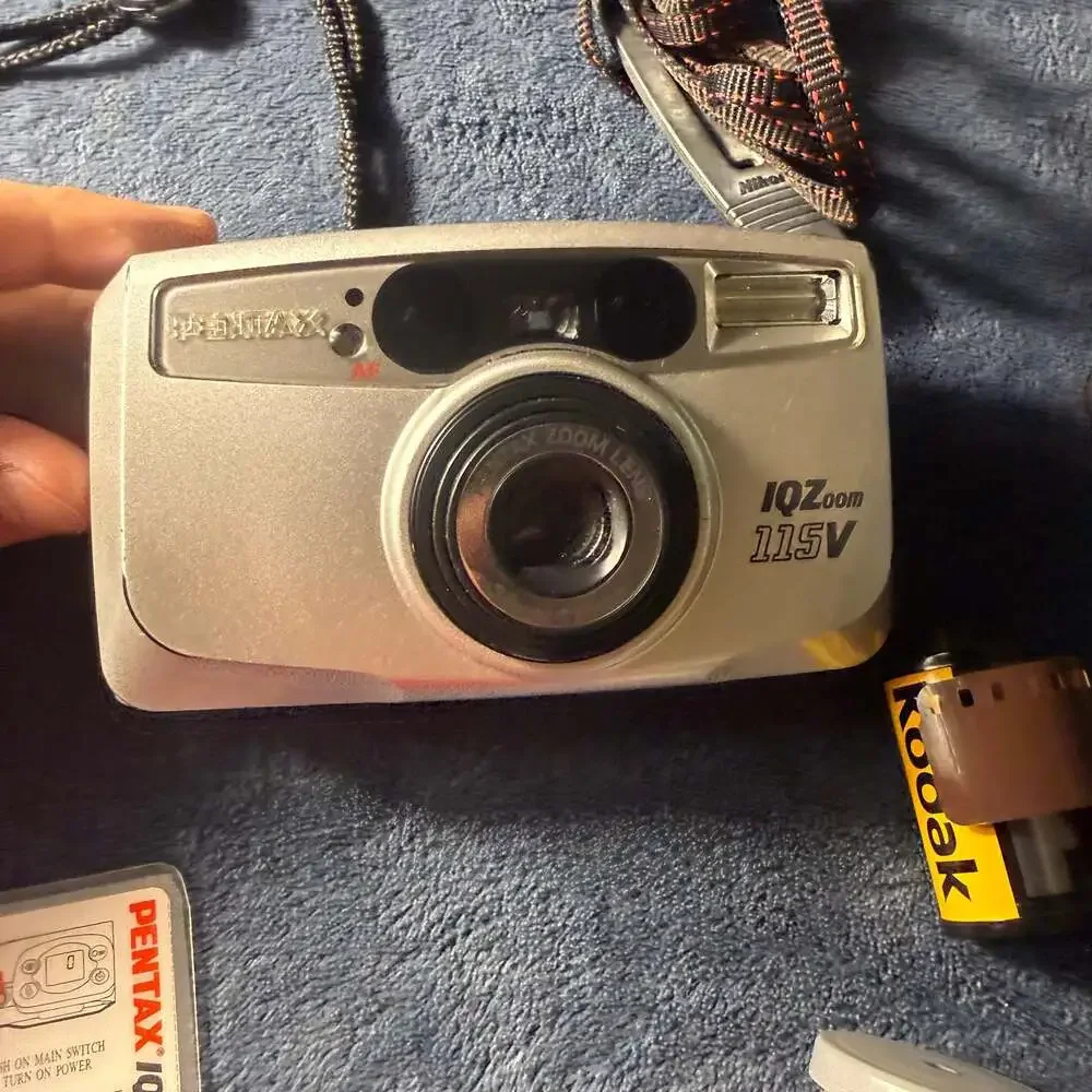 Pentax IQZoom 115V 35mm Point and Shoot Film Camera and accessories